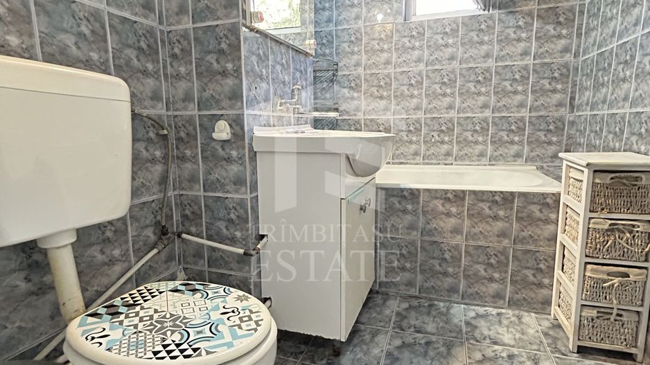 Apartament 4 camere 70 mp 2 bai centrala termica - Inel 2 - Scoala 39 - Poză 8