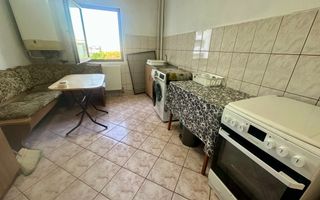 Cug Selgros - 2 Camere Decomandat - Eta3/4 - Bloc 1986 - Poză 3