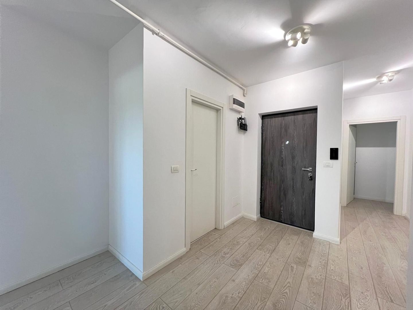 4 camere  119 mp priveliste panoramica– Casa Presei Residence - Poză 13