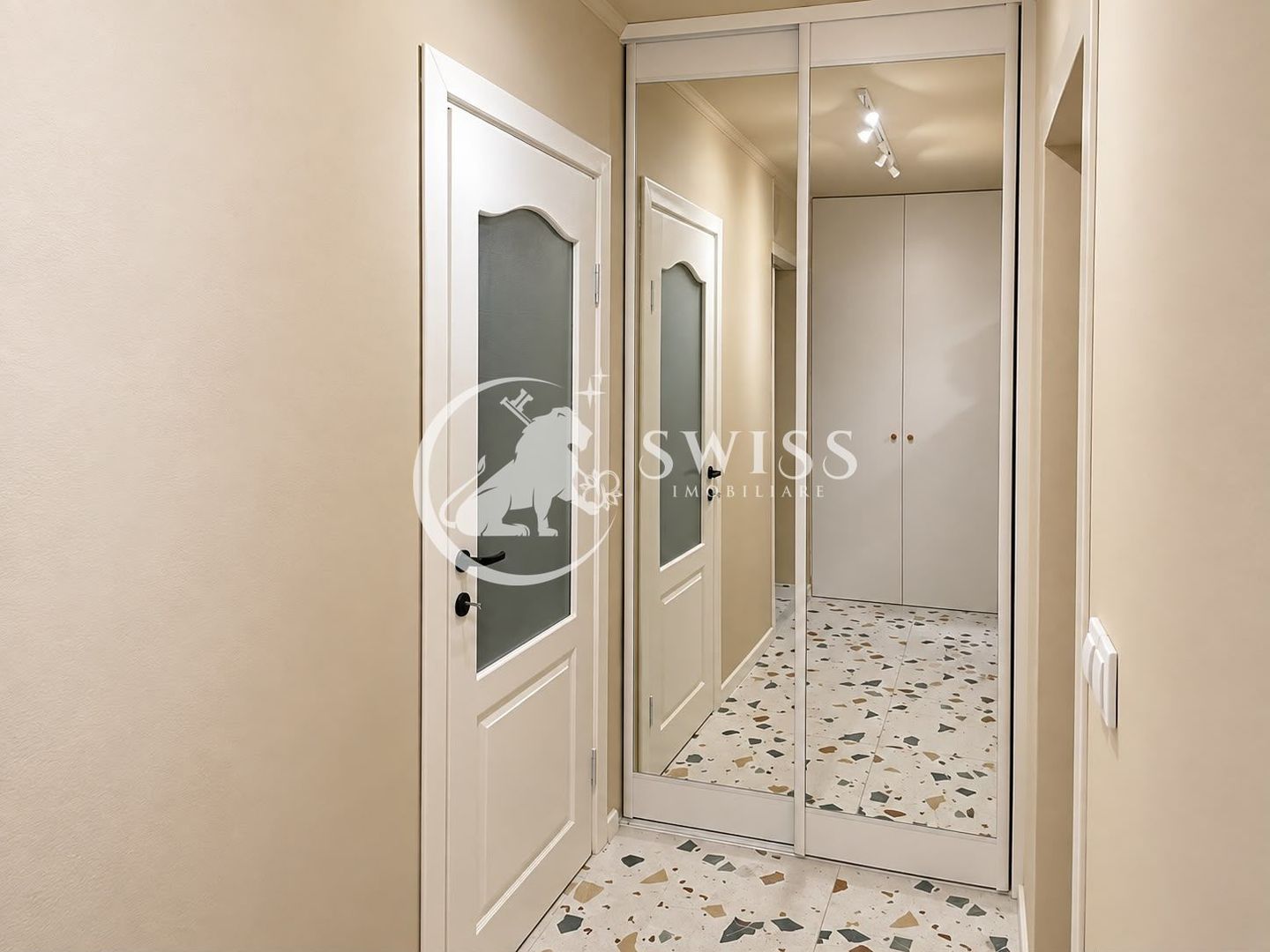 Apartament tip studio | 42mp | Platinia | 2min USAMV | 15' UMF - Poză 10