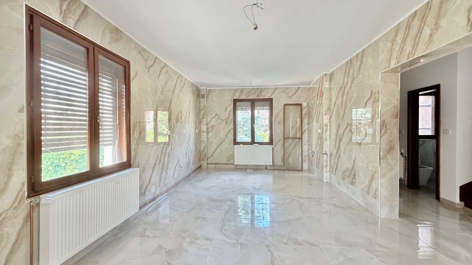 Casa de Închiriat in Braytim - Poză 23