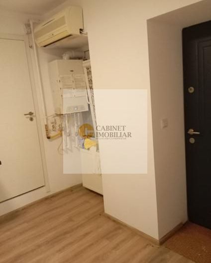 Calea Victoriei I Garsoniera in vila  I P+2 I Vedere stradala - Poză 9