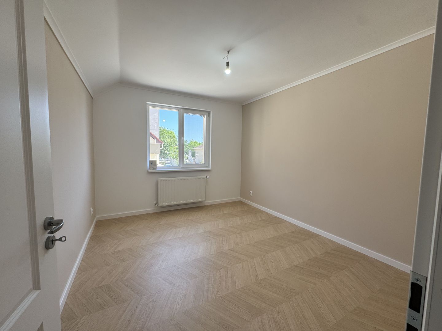 Apartament nr.20 cu 2 camere, boxa si parcare incluse in pret - Poză 3