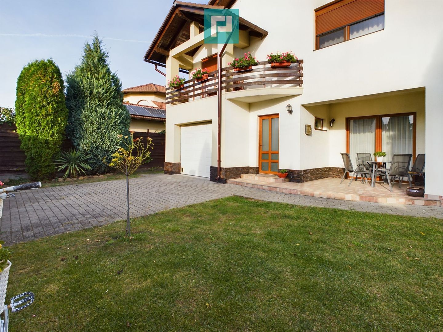 Vilă cu 5 camere de vânzare în zona Aradul Nou - Poză 4