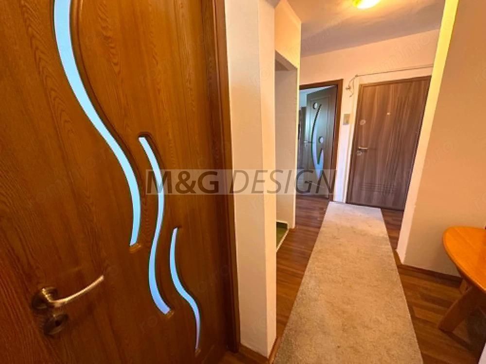 2 camere decomandat etaj 3 Lipovei - Poză 6