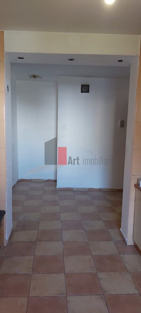 Vânzare apartament 3 camere Apărătorii Patriei - Spiru Haret - Poză 4