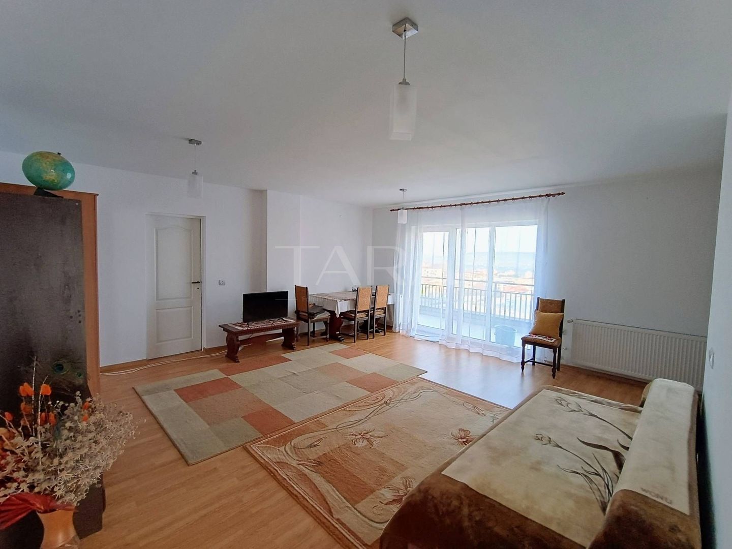 Apartament modern cu 2 camere, zona Europa - Poză 3