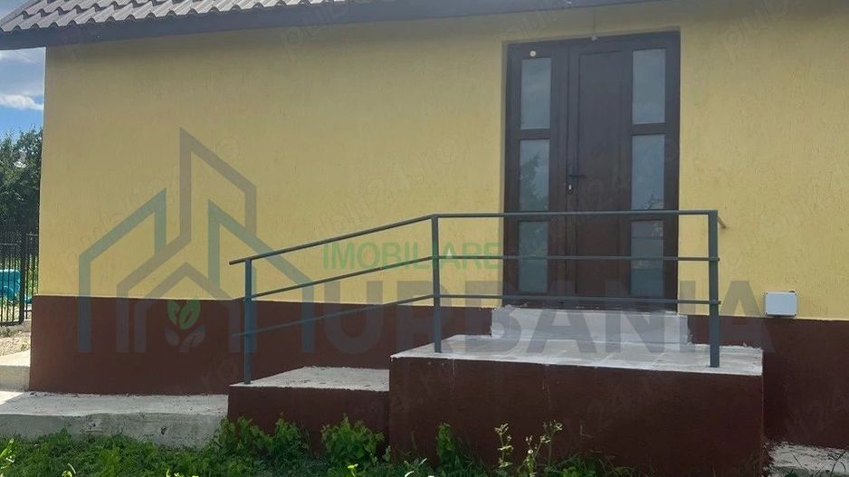 Casa de vânzare în Voinești, construcție din cărămidă termoizolantă - Poză 9