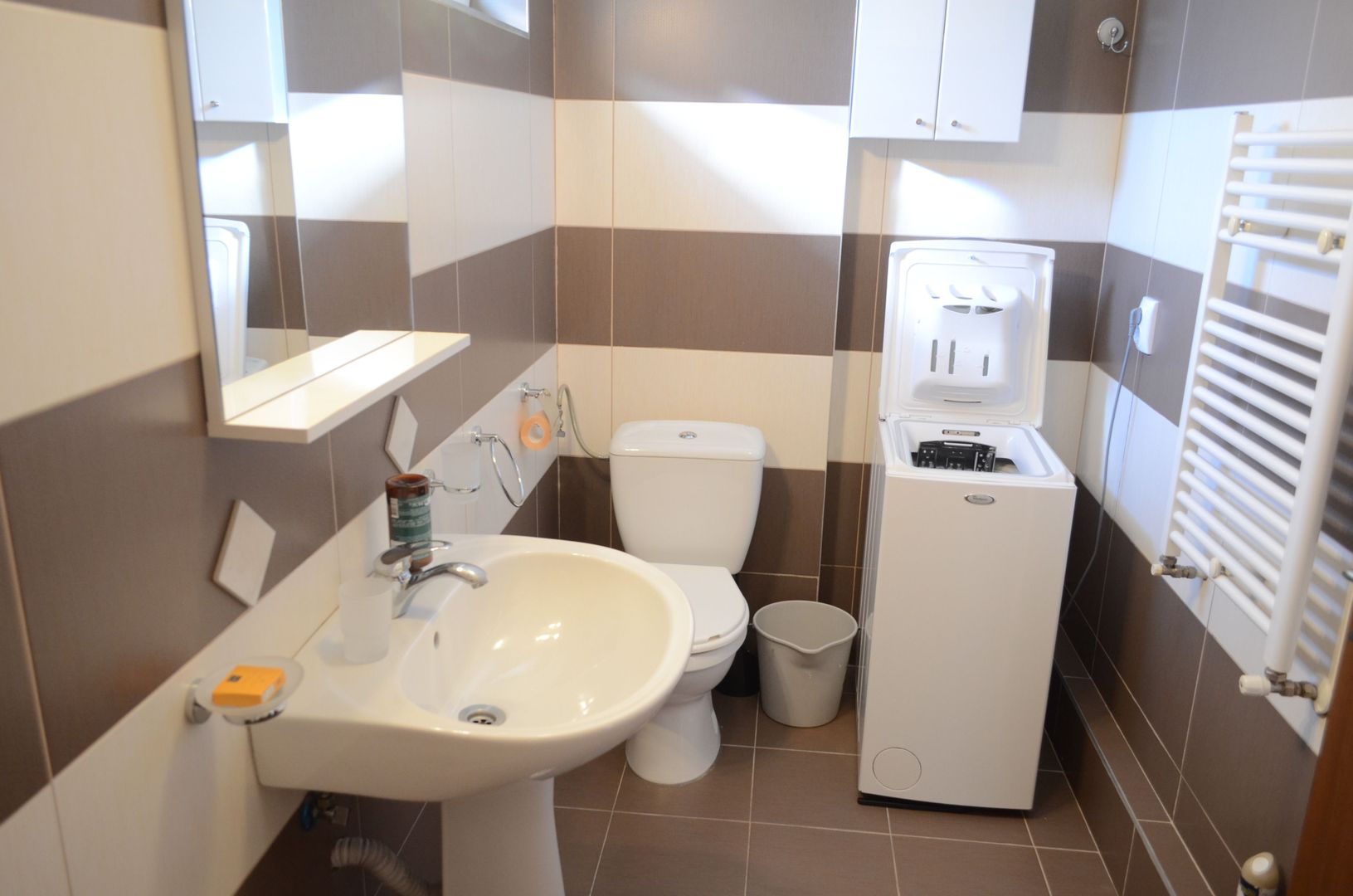 Apartament cu scara interioara si garaj in cartier Grigorescu - Poză 8