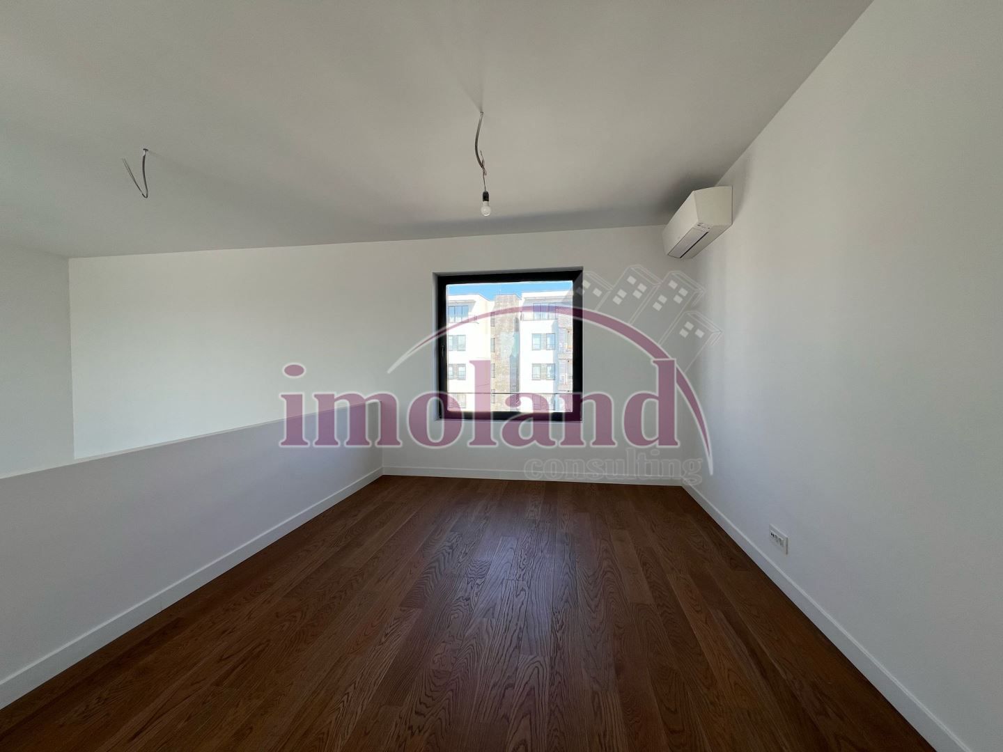 Vanzare - Penthouse duplex - 4 camere + 4 terase - Avalon Estate-Pipera - Poză 8