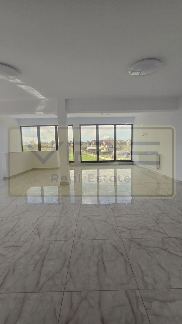 Spatiu 240mp Showroom / Magazin Industrial / Piese etc - Poză 9