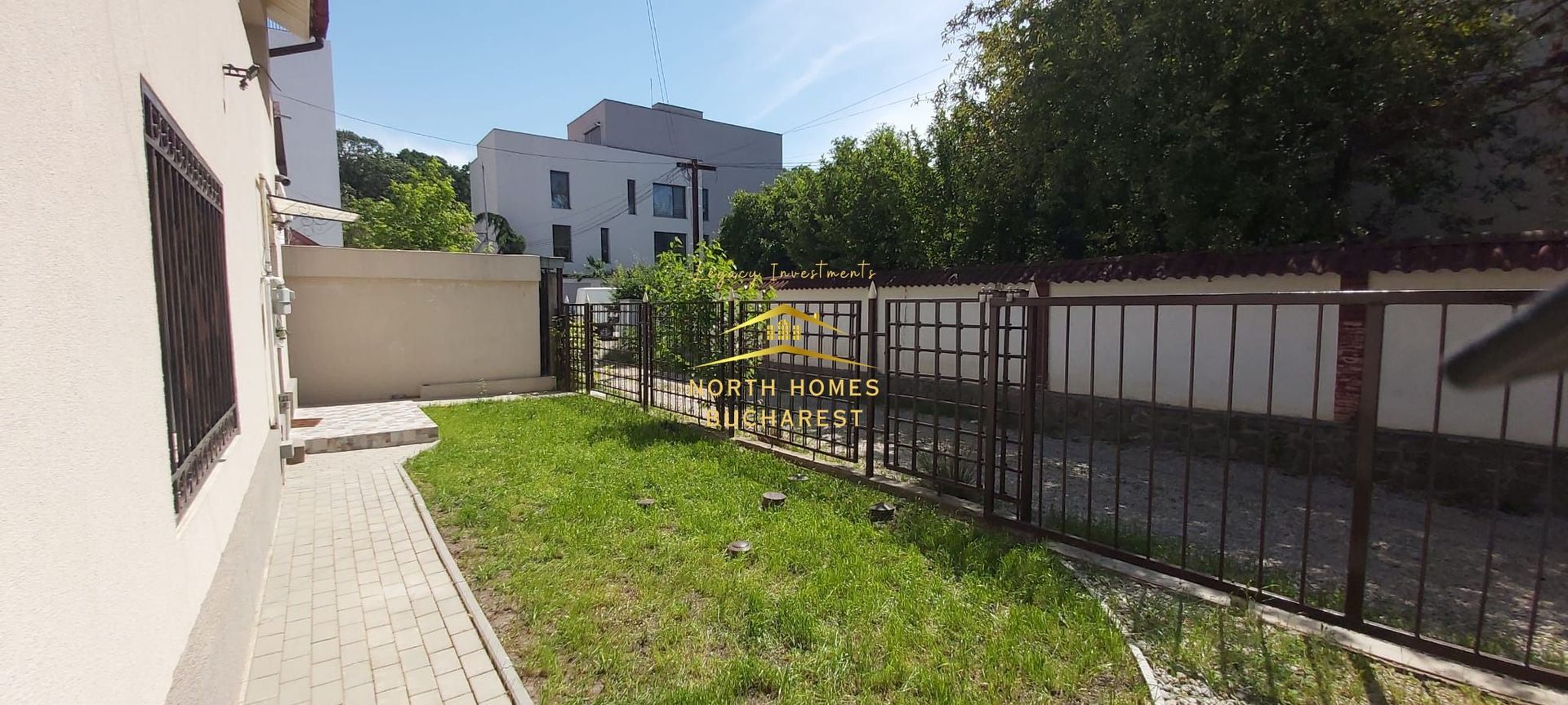 Casă spațioasă 5 camere + curte 340 mp în Băneasa | - Poză 14