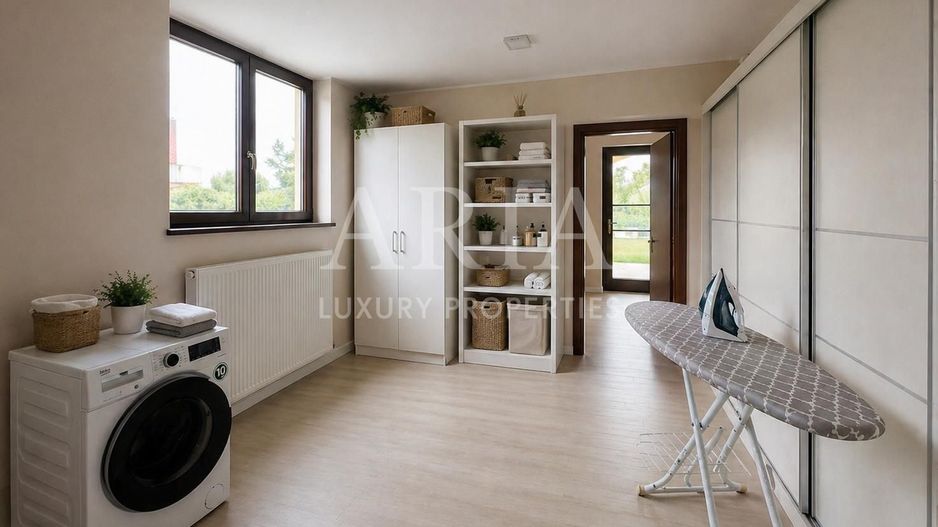 SNAGOV VILA | 36m DESCHIDERE LA LAC | PONTON 250mp | JACUZZI | SPA | BOWLING - Poză 20