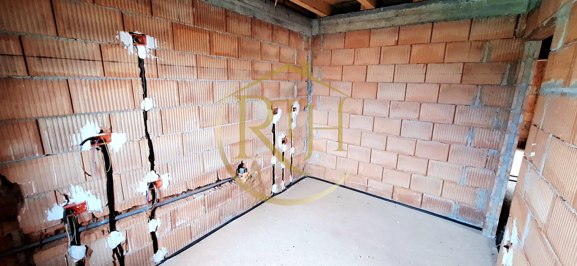 Se vinde duplex modern cu 3 camere  plus teren in Giroc ,zona linistita. - Poză 18