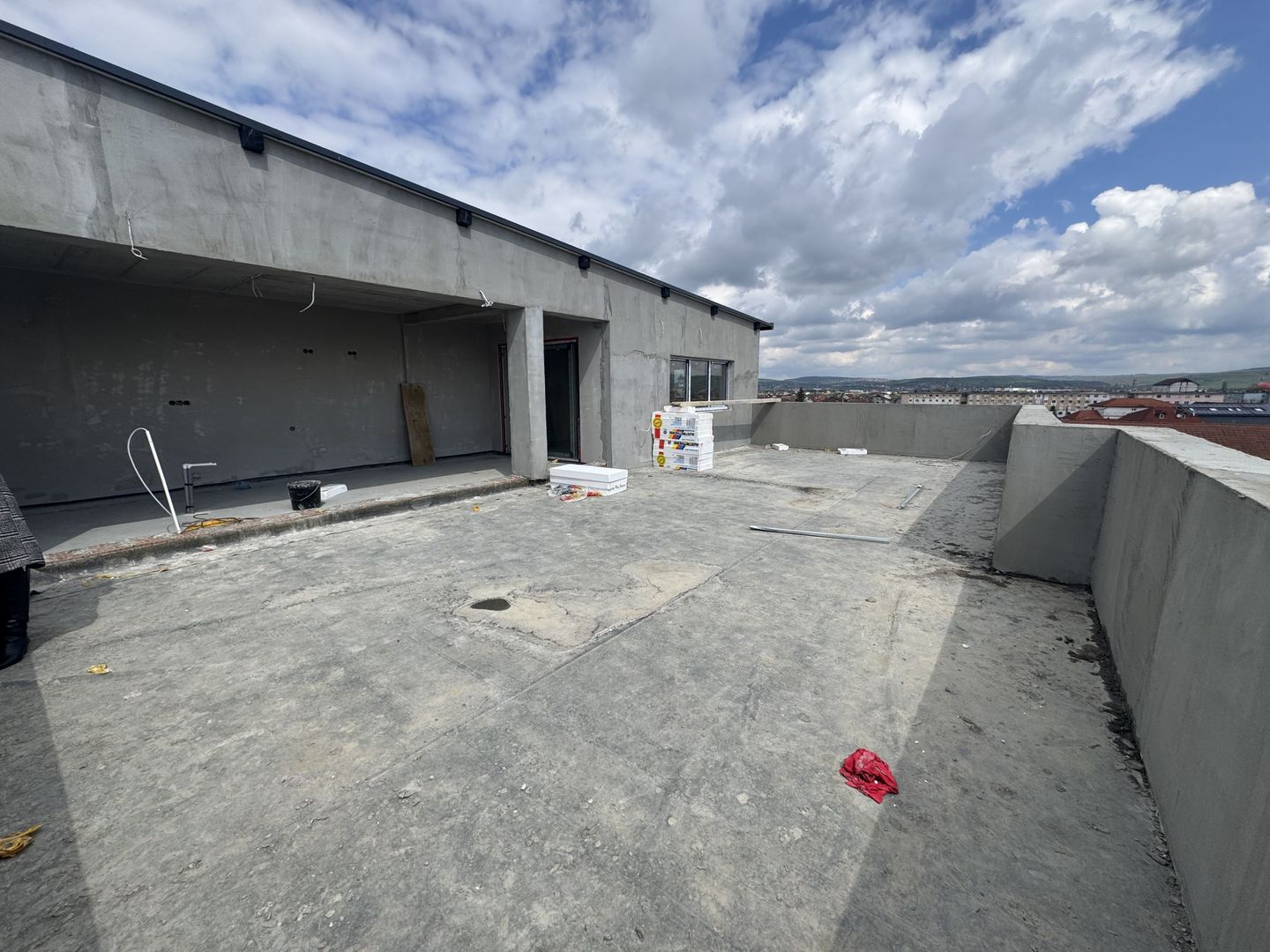 Penthouse 3 camere , 2 bai,TERASA 90mp, Lacul lui Binder, Sibiu - Poză 3
