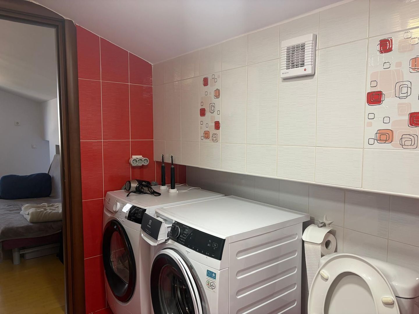 Apartament cu doua camere, 1 Mai - Poză 11