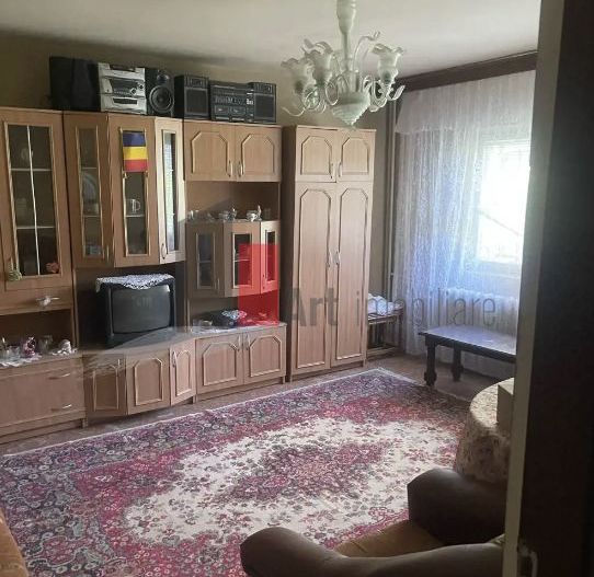 APARTAMENT 3 CAMERE PARC SEBASTIAN - Poză 1