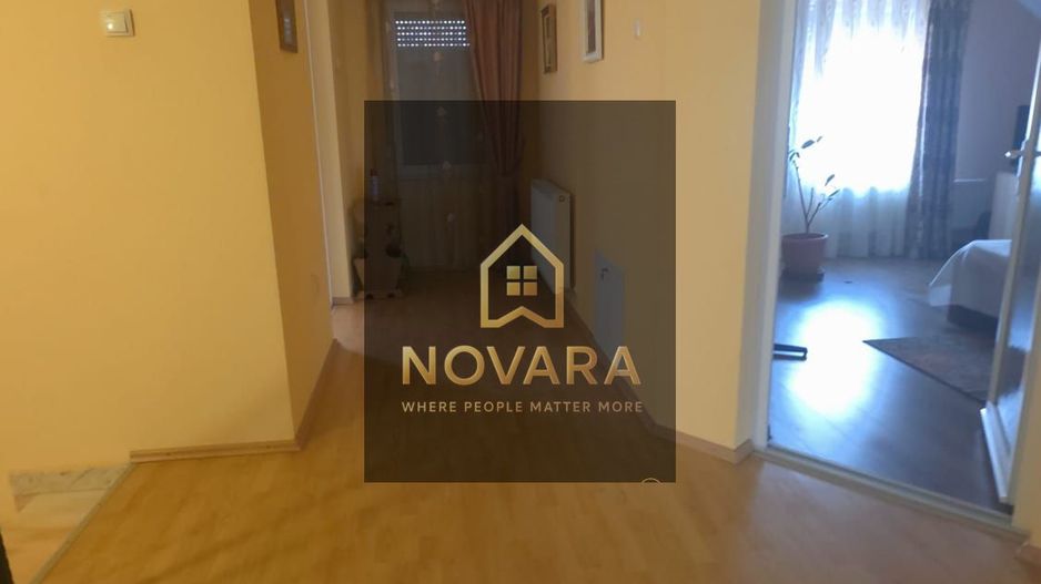 Casa langa Blue Sky cu panouri solare, garaj si terasa mare - Poză 12