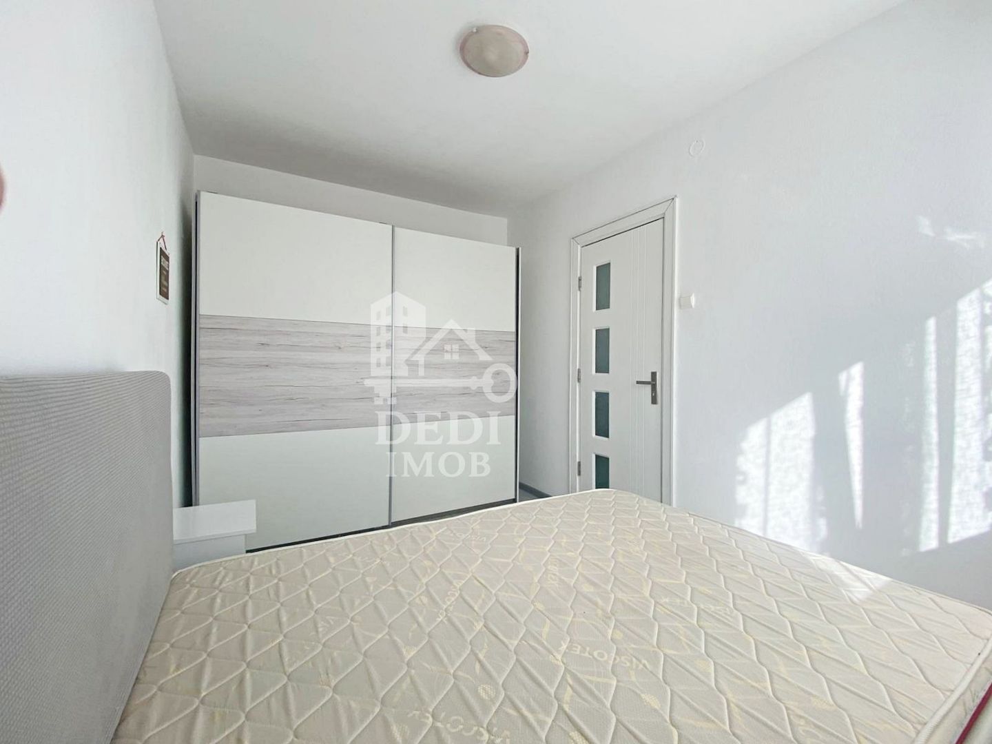 Apartament 2 camere de inchiriat in zona Rogerius, Oradea - Poză 1