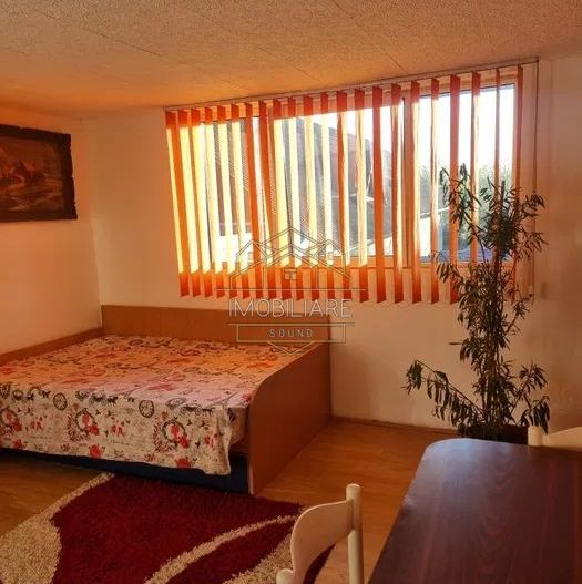 De închiriat apartament cu 30 mp - Poză 1
