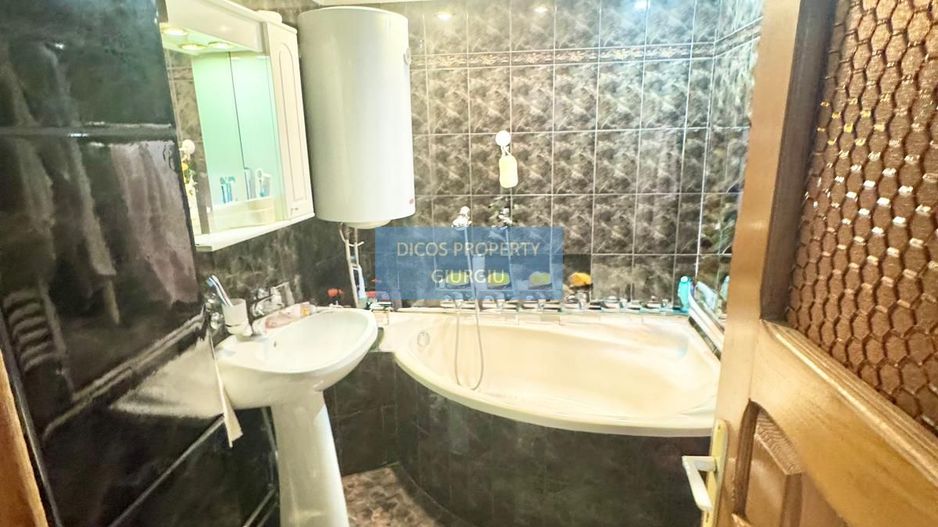 Apartament 2 camere cu garaj inclus – Str. Argedava, etaj 3 - Poză 7