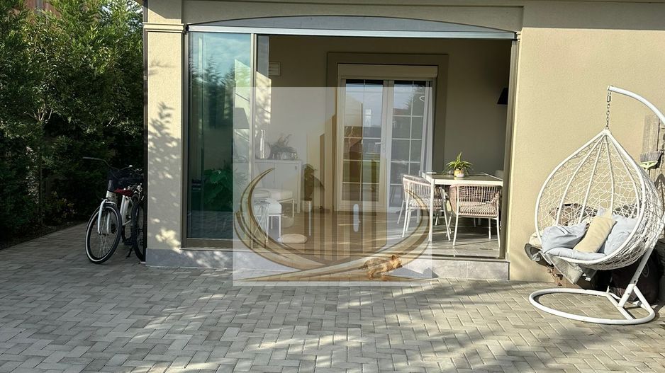 Casa in stil mediteranean, ultrafinisată 5 camere, 3 bai + curte. - Poză 18