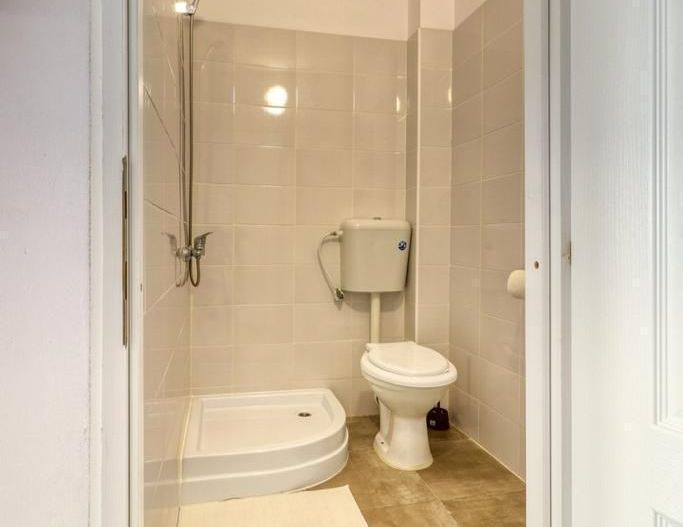 Centru de Cazare Corporate – 380 Locuri – Proprietate Generatoare de Venit - Poză 11