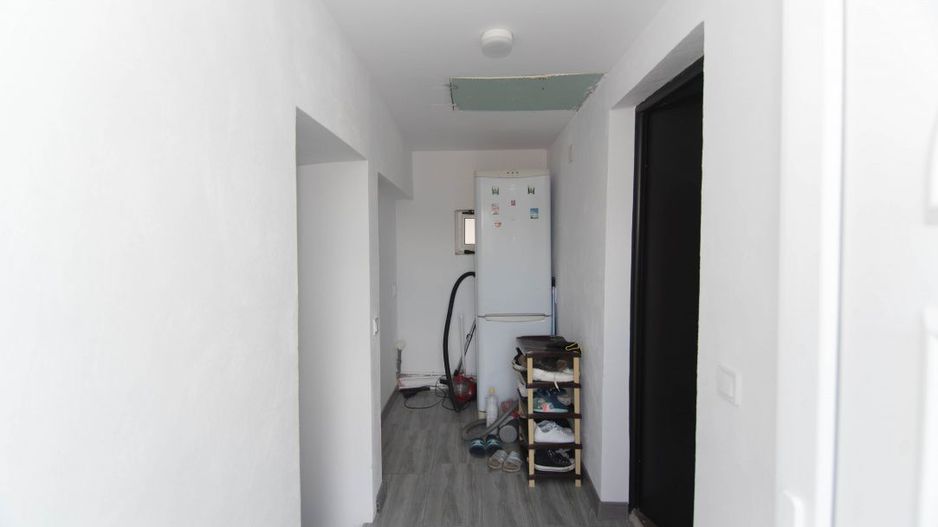 Casa cu 3 camere renovata - Poză 16