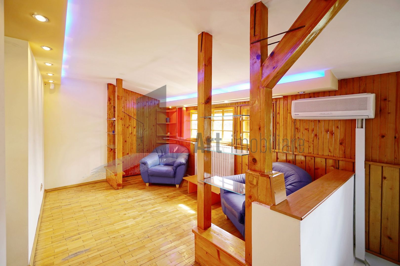 Vatra Luminoasa, jumatate de vila, intrare separata - Poză 15