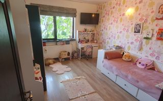 Vila individuala de vanzare, P+E+M, zona Dristor - Poză 13