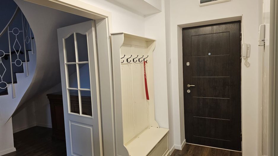 Duplex luxos 3 camere, 130 mp, complet mobilat pretabil birou - Poză 6