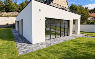 Casa individuala 6 camere, 5 bai, terasa la etaj, curte, P+ET+POD - Poză 8
