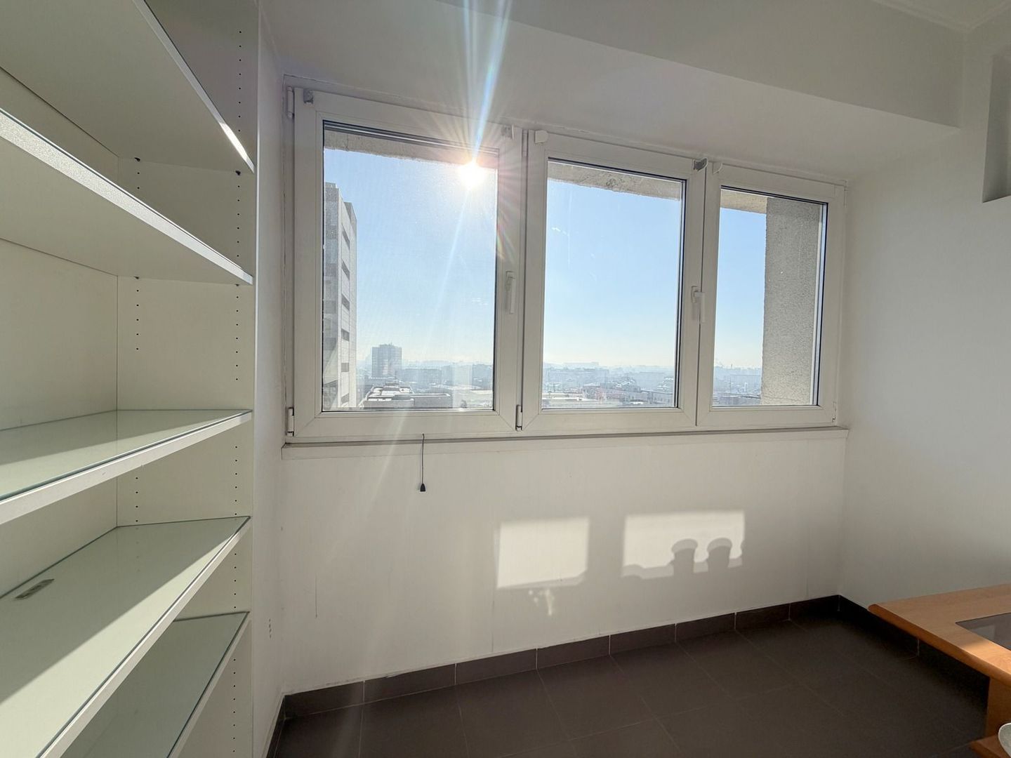 Apartament luminos cu 3 camere si vedere panoramica | Victoriei-Titulescu - Poză 12