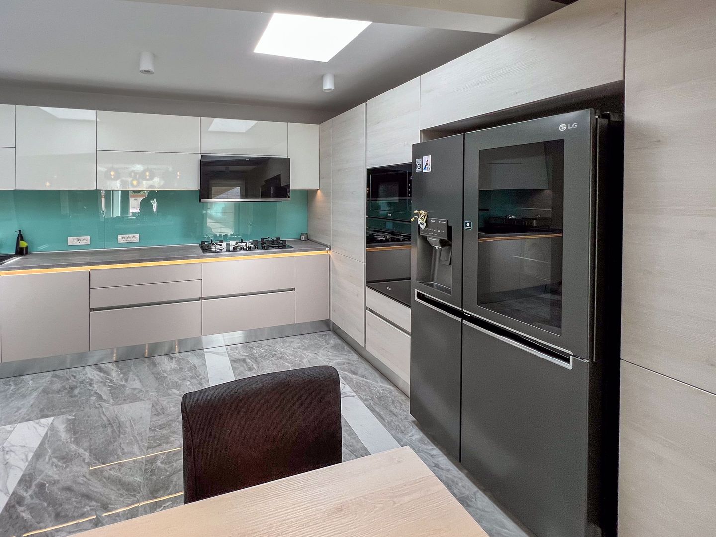 NEW VILLA TO RENT  |  Vila premium cu piscina și jacuzzi încălzite - Poză 34