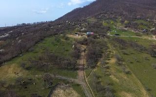 OPORTUNITATE !Teren 1 Hectar Strada Nucului -PRIVELISTE PANORAMICA - Poză 5