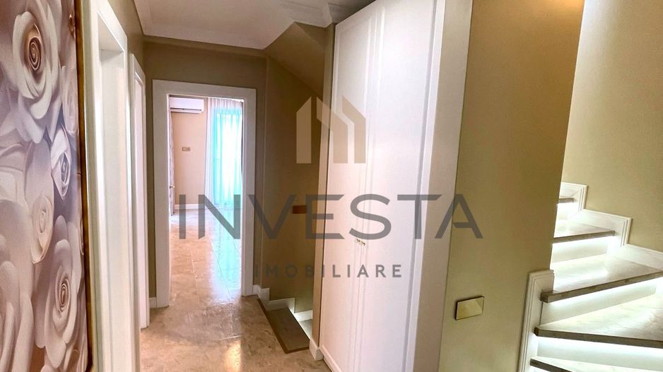 Casa moderna cu priveliste asupra orasului, terasa cu jacuzzi, Iris - Poză 13