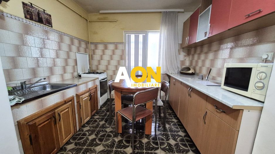 Apartament 2 Camere, Decomandat, 52 mp, Et.4, Zona Ampoi 3 - Poză 8