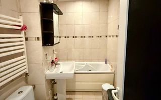 3 CAMERE DECOMANDAT--MOBILAT+UTILAT--ZONA GARII - Poză 8
