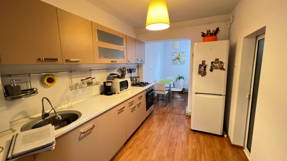 Apartament 3 camere - Poză 4