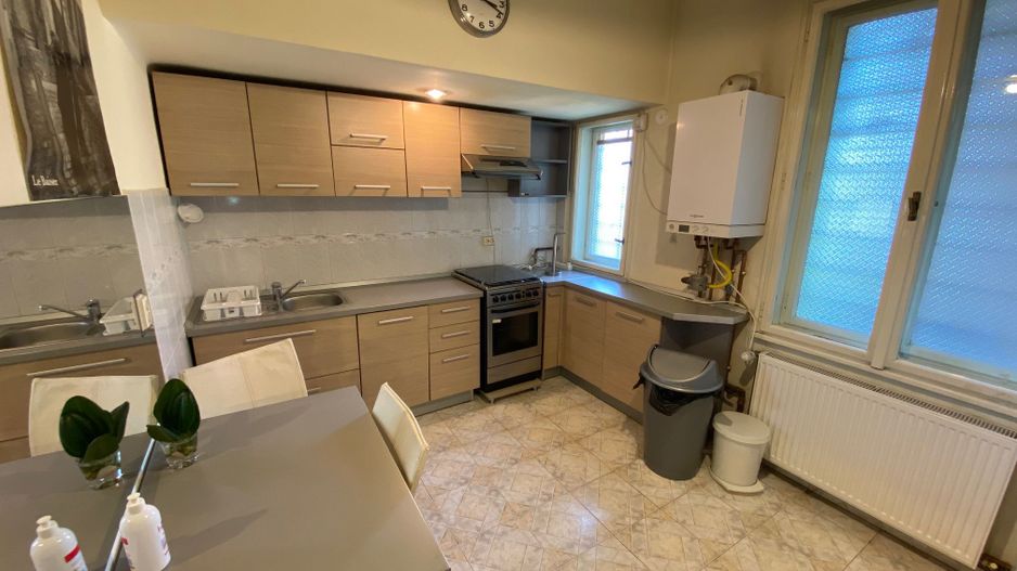 Apartment 3 camere zona Medicina - Poză 9