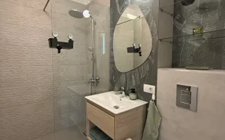 ISHO - Apartament cu 4 camere de lux, 2 bai, 2 balcoane, parcare privata - Poză 17