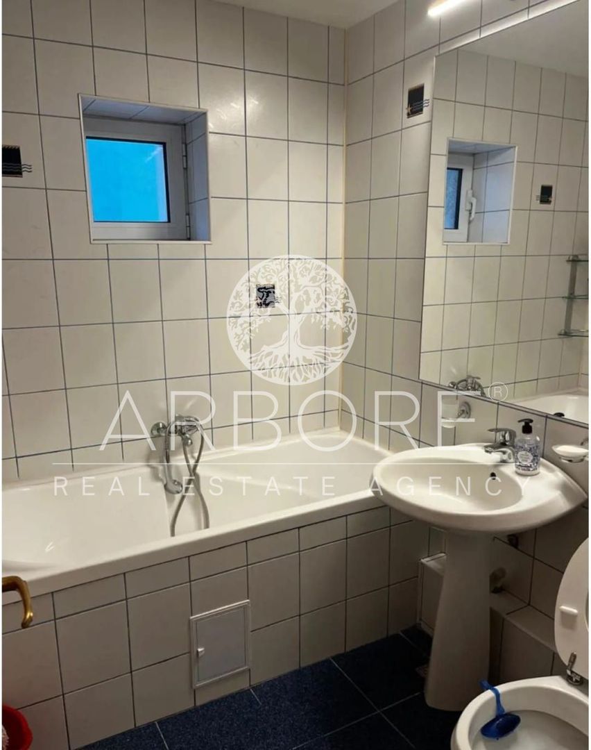 Inchiriere apartament  3 camere b-dul Octavian Goga - Poză 9