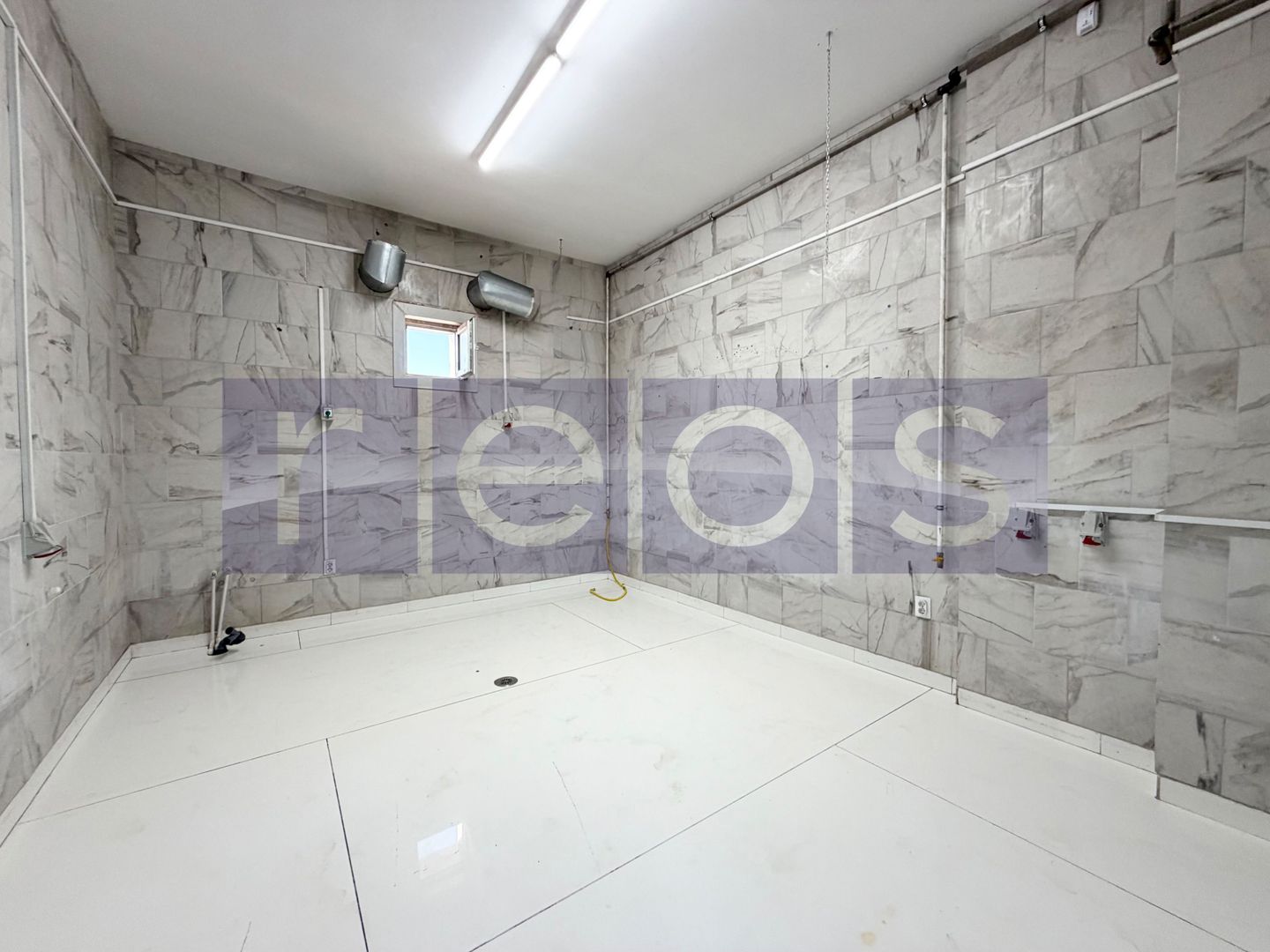 SPATIU COMERCIAL STRADAL | 250 MP | CURTE 120 MP | 10 LOCURI PARCARE | COLENTINA - Poză 5