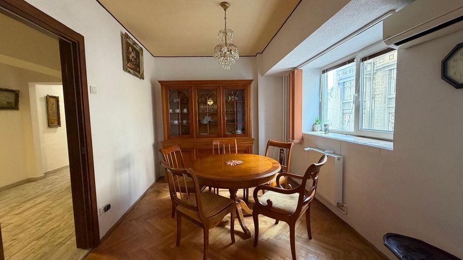 Apartament Piata Unirii, cu parcare - Poză 4