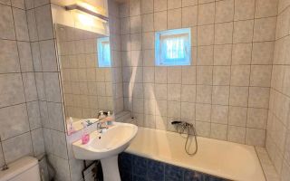 Vand apartament cu 2 camere decomandat in Calea Lipovei - Poză 16