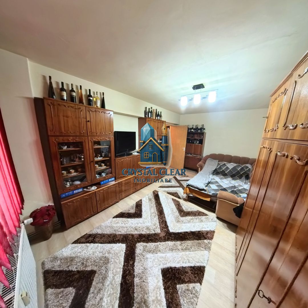 Apartament 3 camere - cartierul Tudor Vladimirescu, Calea Sighișoarei - Poză 4
