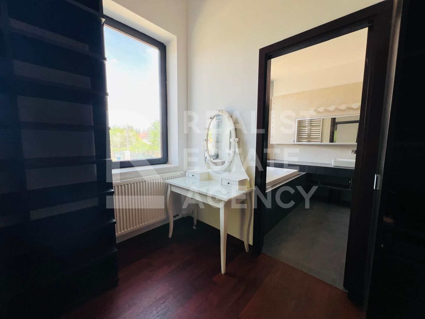 Vânzare, vilă, 6 camere, loc. Corbeanca, București - Poză 8