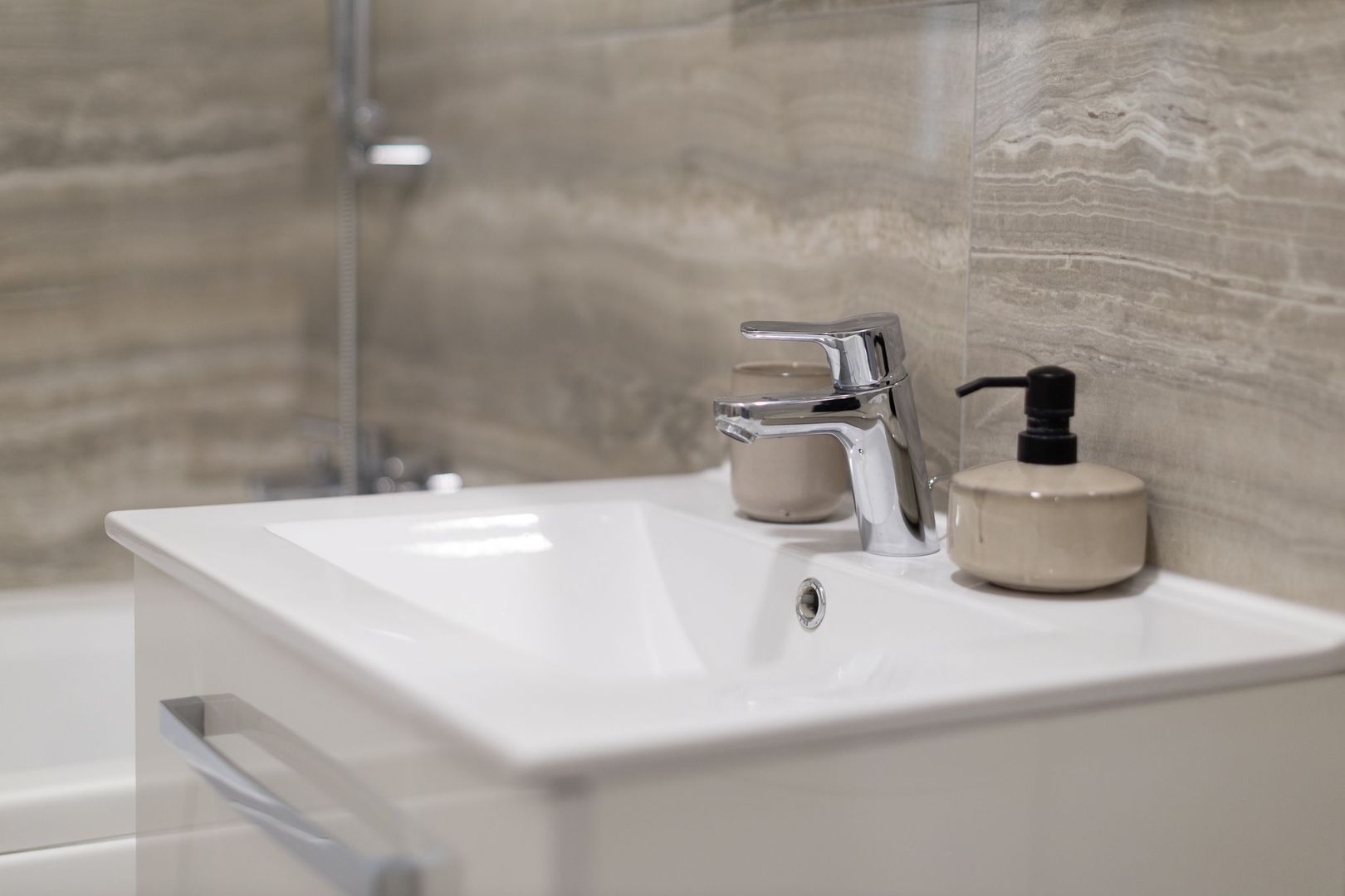 Apartament 3 incaperi & 2 bai – Mobilat, Utilat, Gata de Mutare! - Poză 35