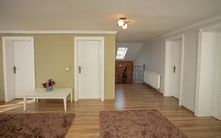 Vilă P+M, Clujului, 190 mp, teren 520 mp, singur în curte. 225 000 E - Poză 32