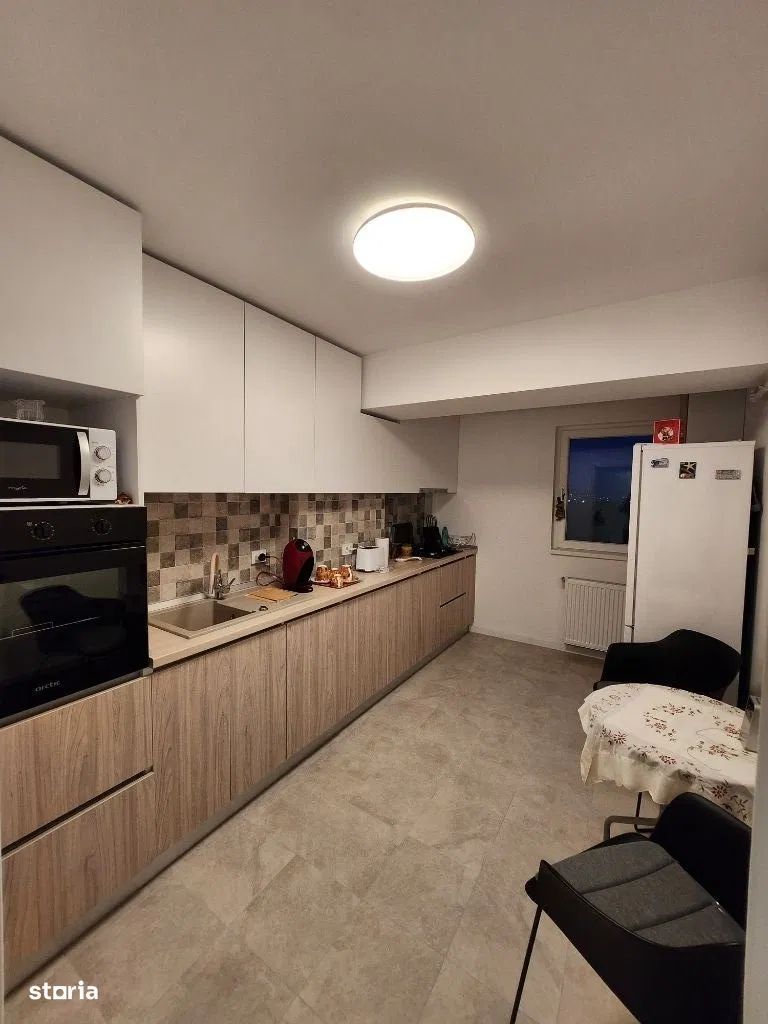 apartament 3 camere Splaiul Unirii - Poză 2